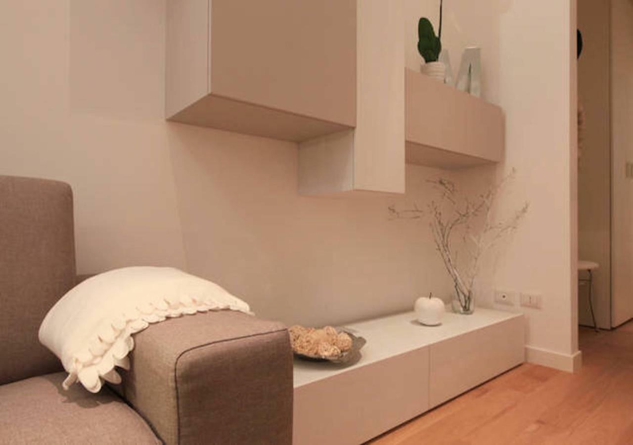 Cenisio Apartment Милано Екстериор снимка